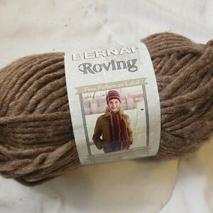 Bernat Roving Brown Yarn Skein - Bark